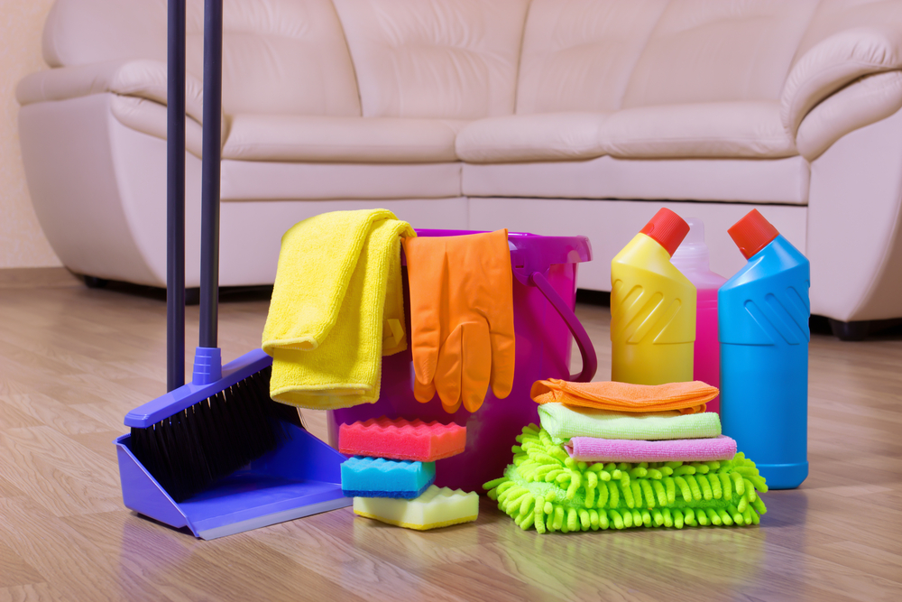 Home Deep Cleaning vs. Regular Cleaning
