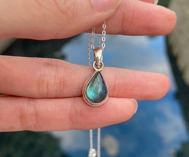Labradorite jewelry