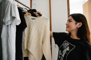 Choose the Right Fabrics for Each Season