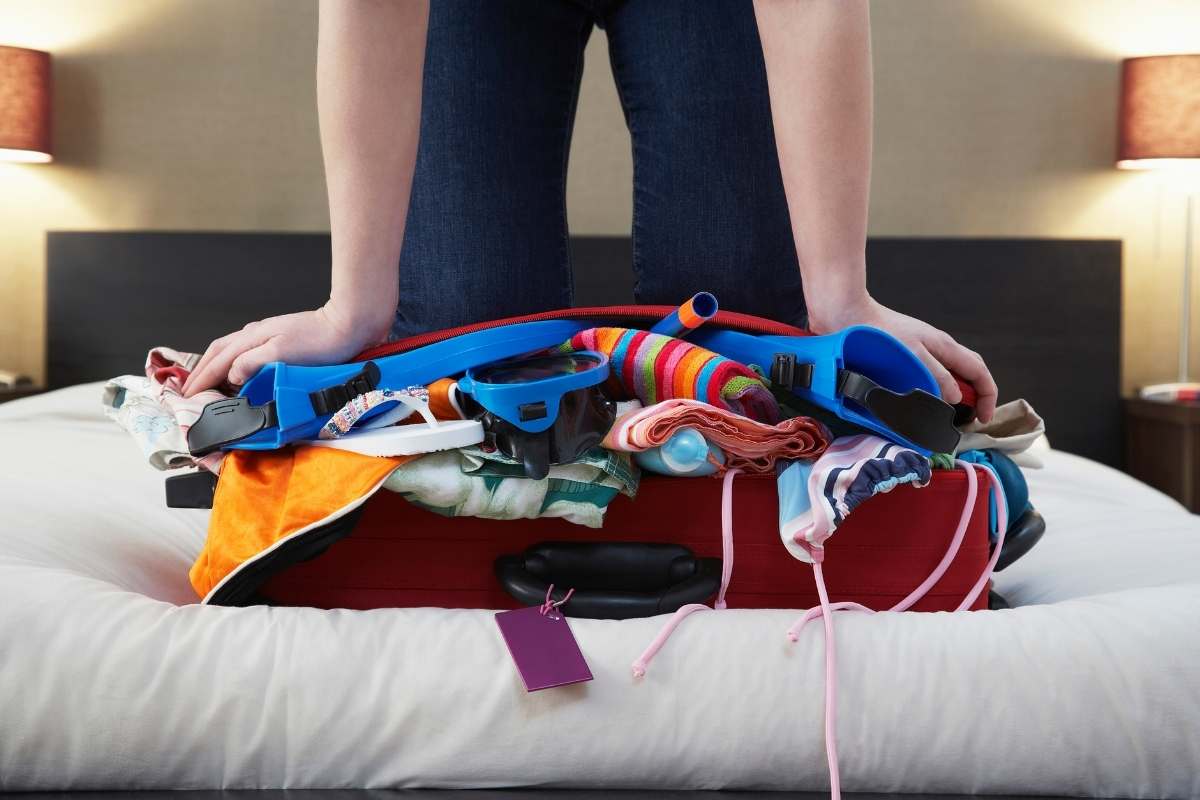 Best Travel Hacks to Save Time, Money, and Space during Traveling