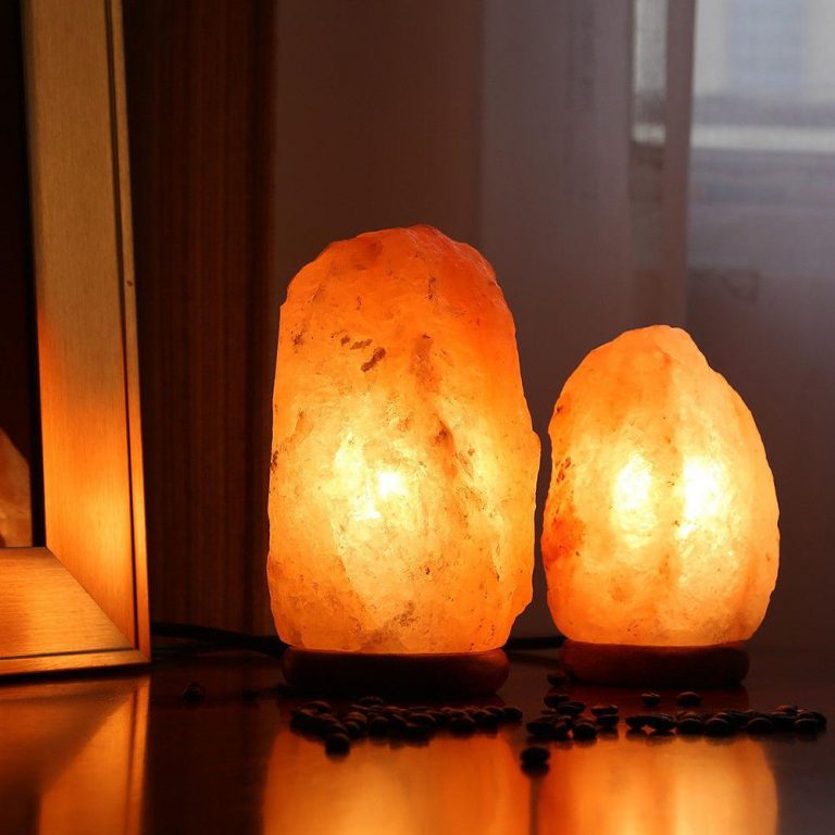 Himalayan salt lamp