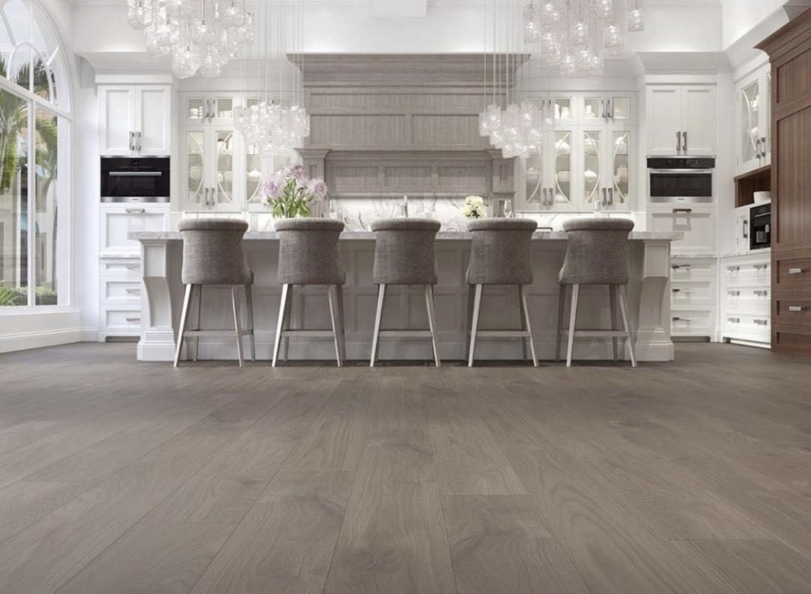 installing hardwood flooring